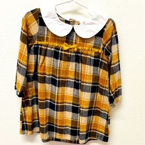 Super cute Peter Pan collar plaid flannel dress size 100